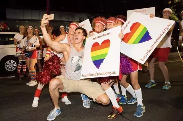 blued绑定的手机号怎么解除？